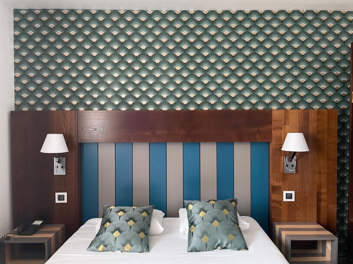 Hotel Le Neron - Logis Fontanil-Cornillon Bagian luar foto