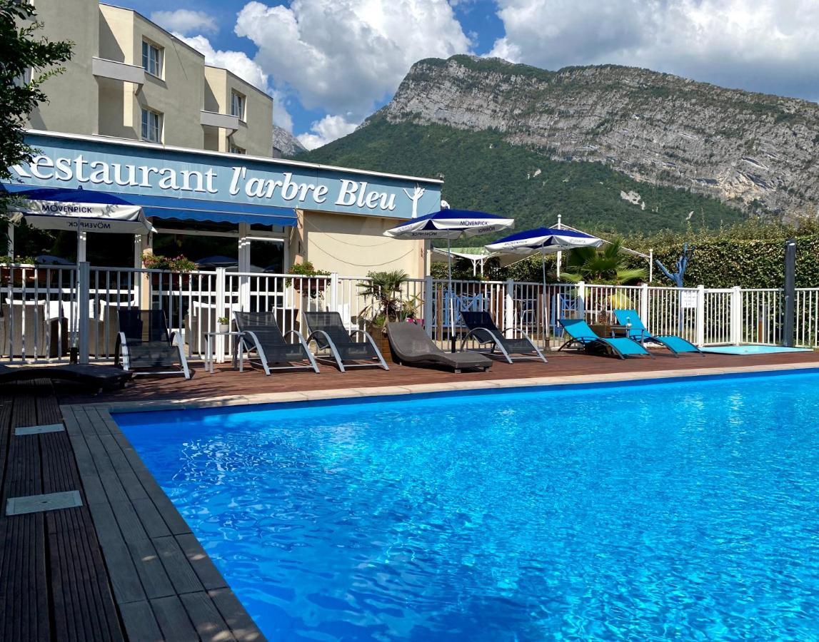 Hotel Le Neron - Logis Fontanil-Cornillon Bagian luar foto