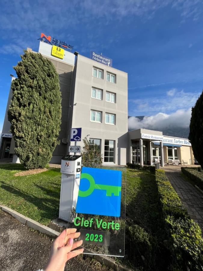 Hotel Le Neron - Logis Fontanil-Cornillon Bagian luar foto