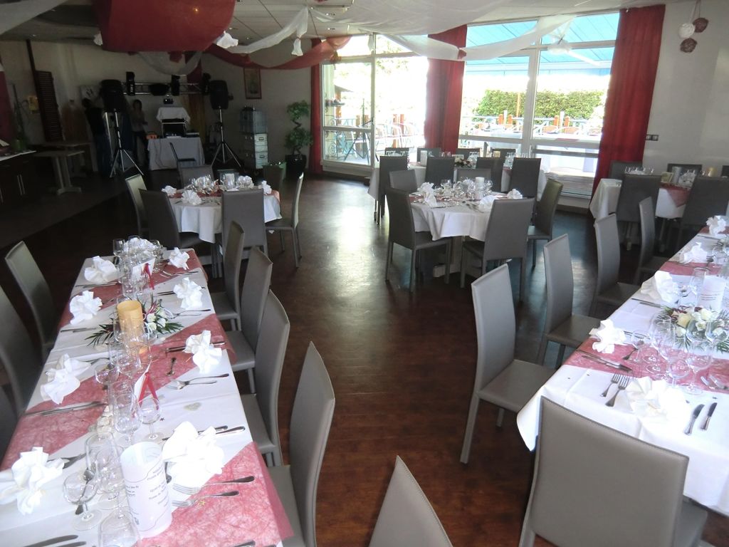 Hotel Le Neron - Logis Fontanil-Cornillon Restoran foto