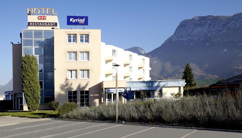 Hotel Le Neron - Logis Fontanil-Cornillon Bagian luar foto